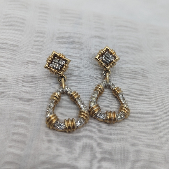 Panetta Drop Earrings Clip on Gold Tone Crystal Vintage - Picture 1 of 9
